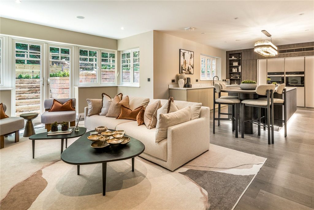 Property photo 2 of 17 * Show Home