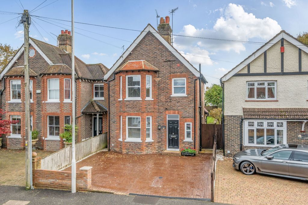 Property photo 1 of 22