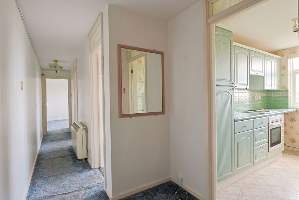 Property photo 2 of 13 333A0668