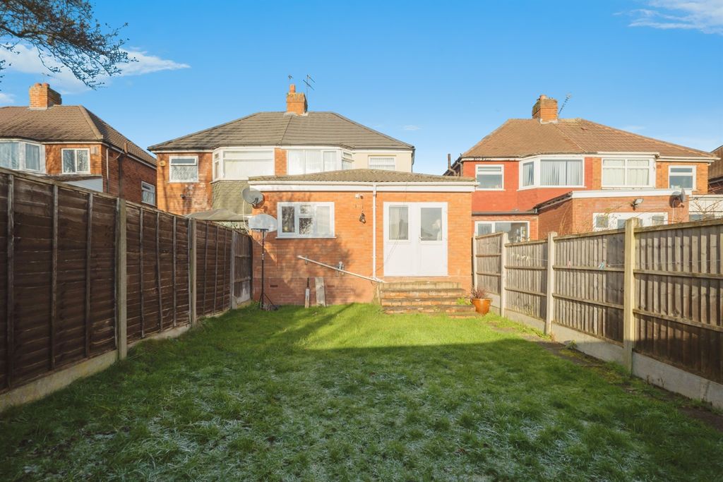 Property photo 3 of 17