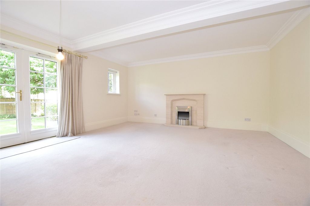 Property photo 2 of 12 Picture No. 04