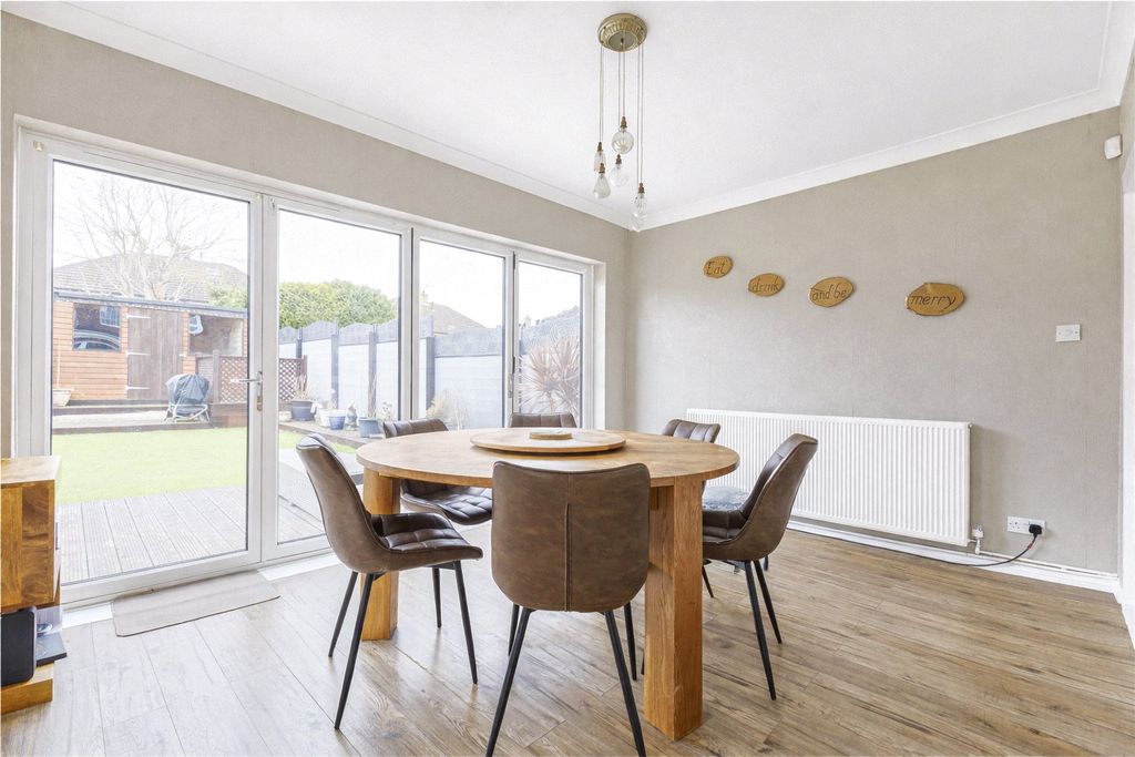 Property photo 3 of 21 Picture No. 36