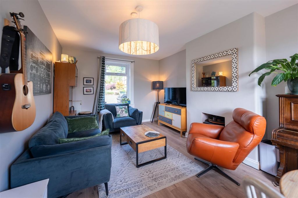 Property photo 3 of 39 Dsc04860-Hdr.Jpg