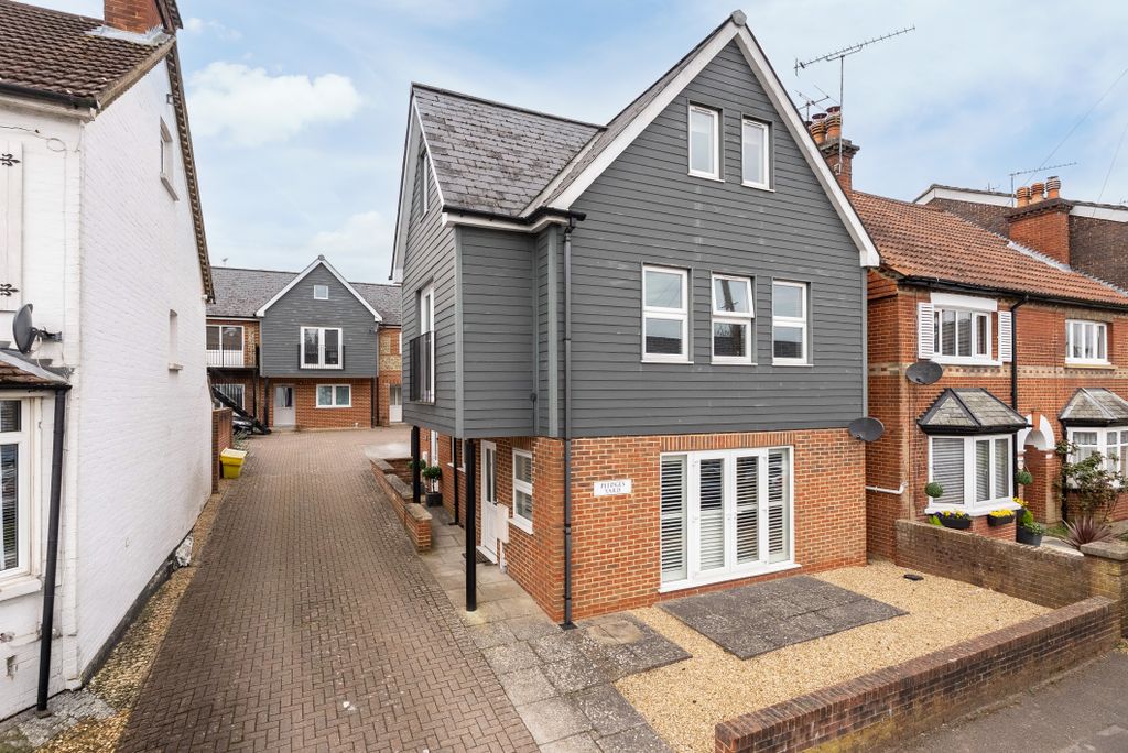 Property photo 1 of 13 Dsc03293