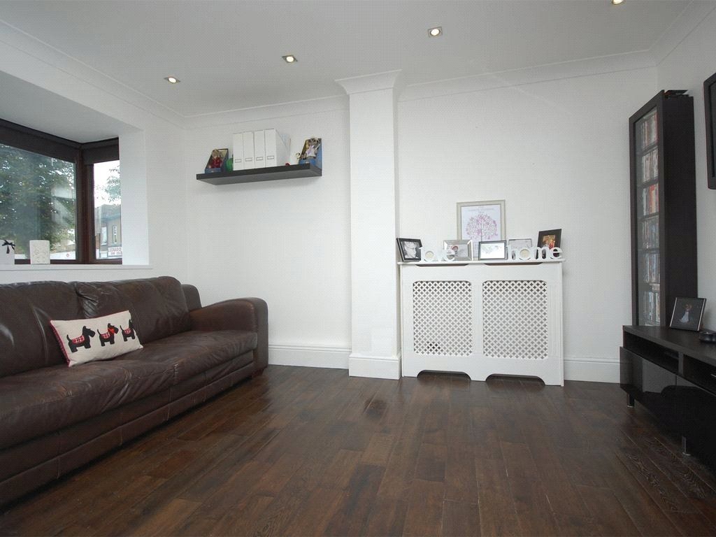 Property photo 2 of 6 Picture No. 19