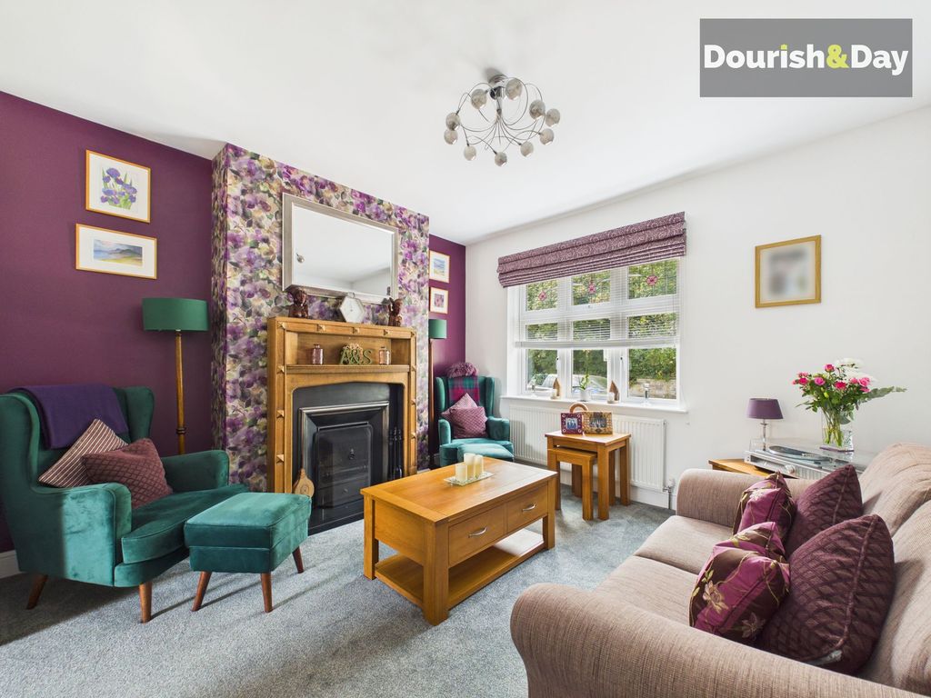 Property photo 2 of 38