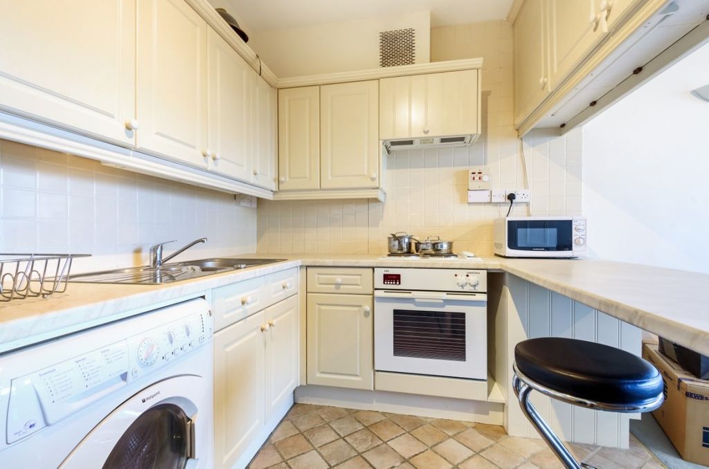 Property photo 1 of 58 864629 (5)
