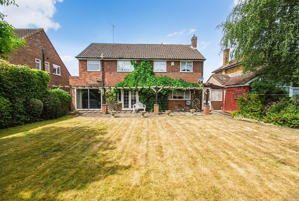 Property photo 2 of 16 Rear And Garden