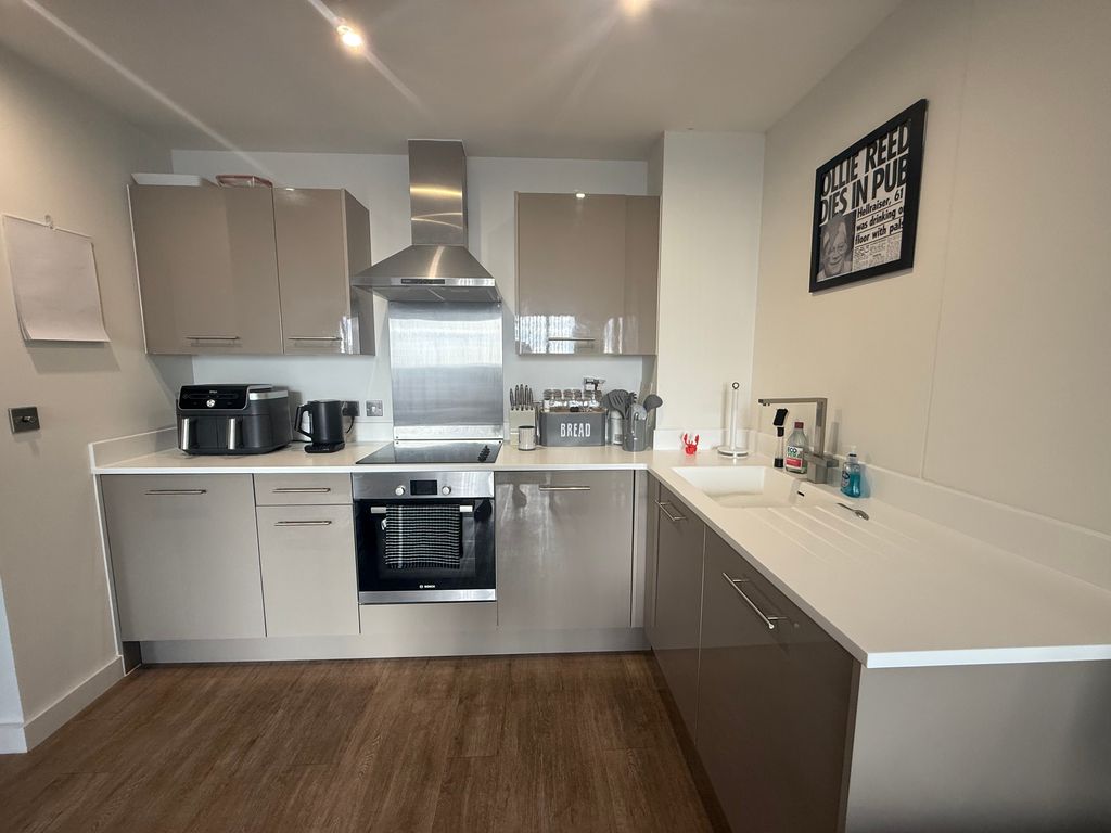 Property photo 2 of 10 Img_9887