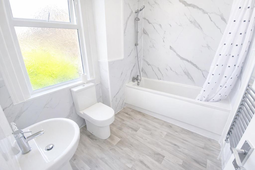 Property photo 3 of 6 838Bb52A-0951-4Ab8-Ad57-A98A5A277475.Png