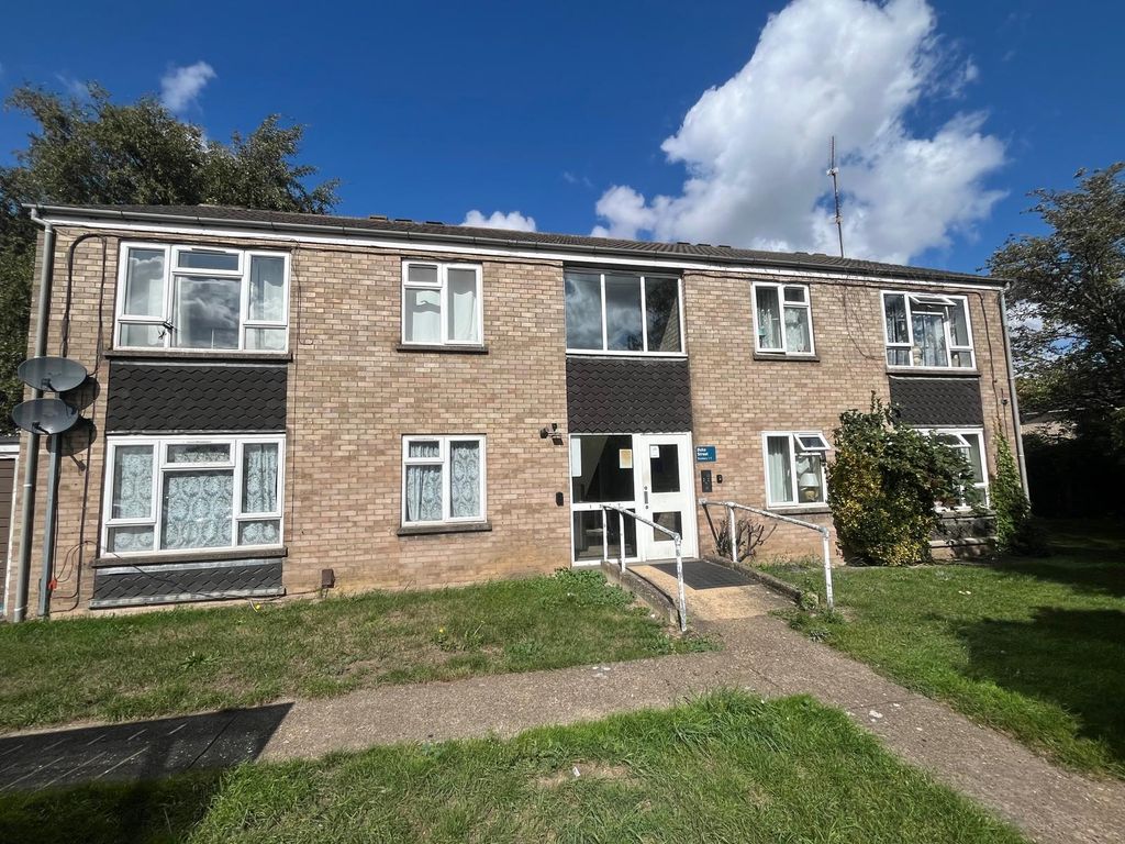 Property photo 1 of 5
