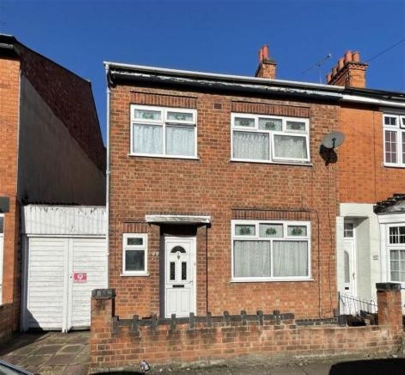 Property photo 1 of 12