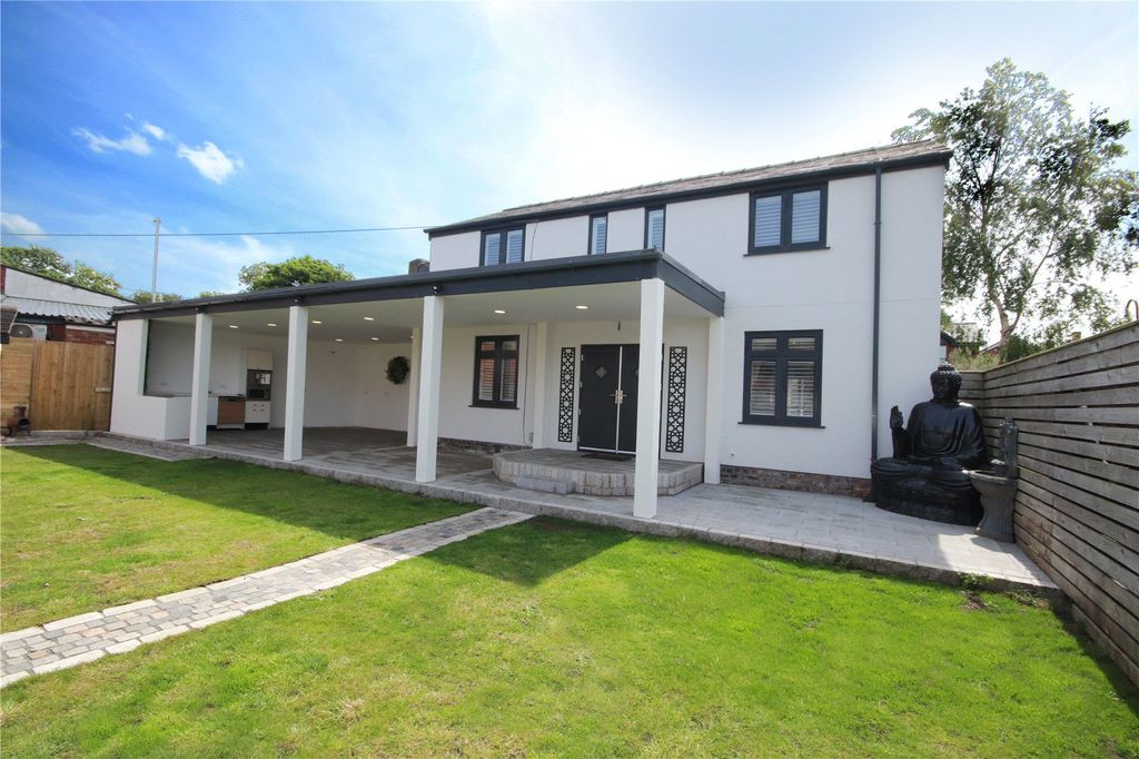 Property photo 1 of 31 Picture No. 27