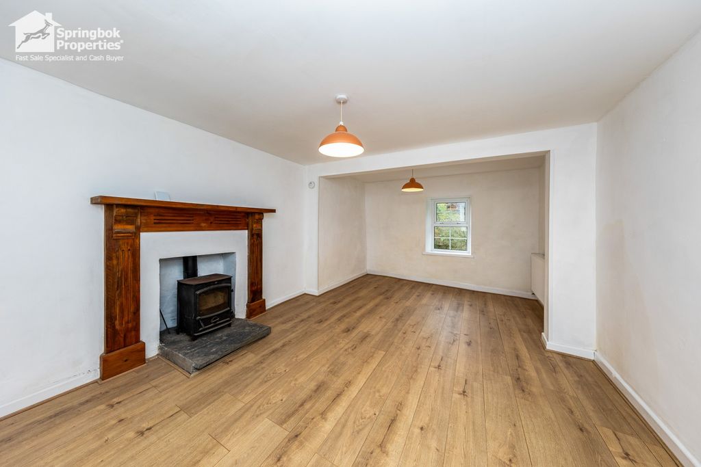 Property photo 2 of 18 Image 1