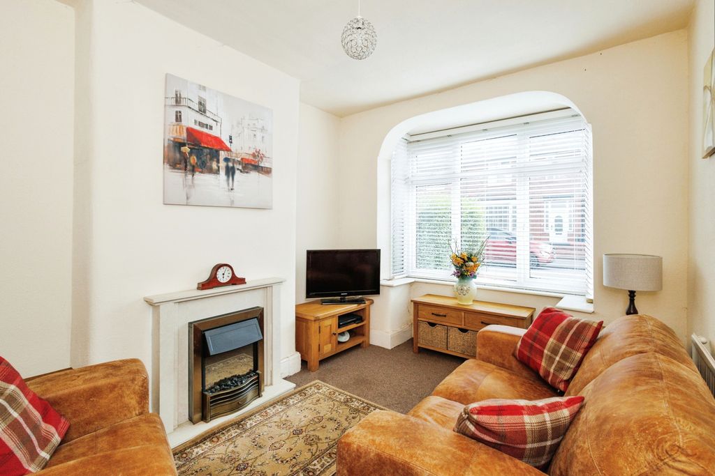 Property photo 2 of 15 Photography