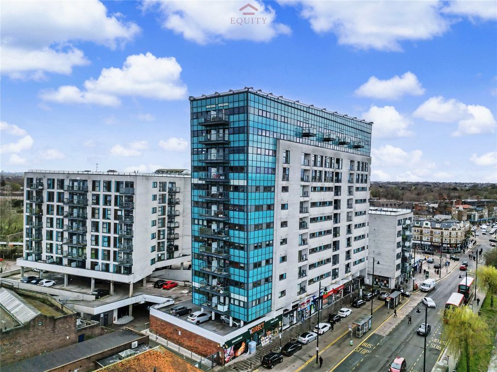 Property photo 1 of 17 Picture No. 03