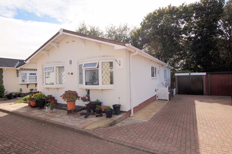 Property photo 1 of 16 Front