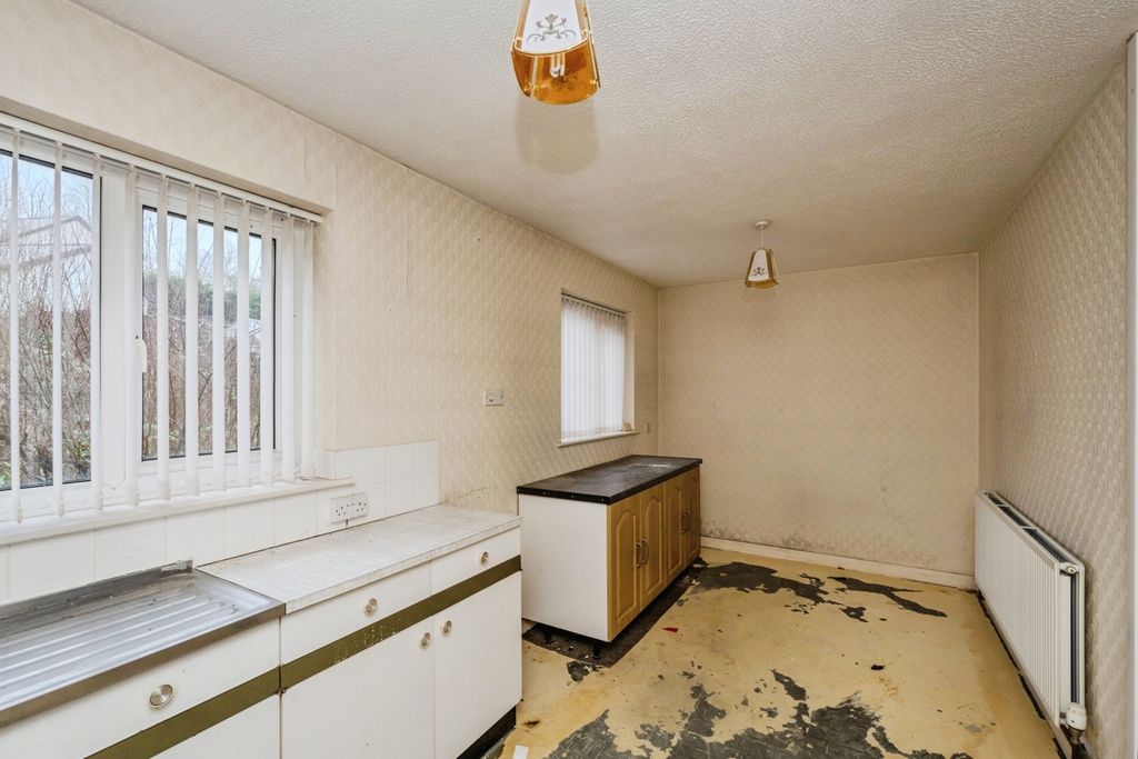 Property photo 3 of 20 Pbox-Img.Jpg