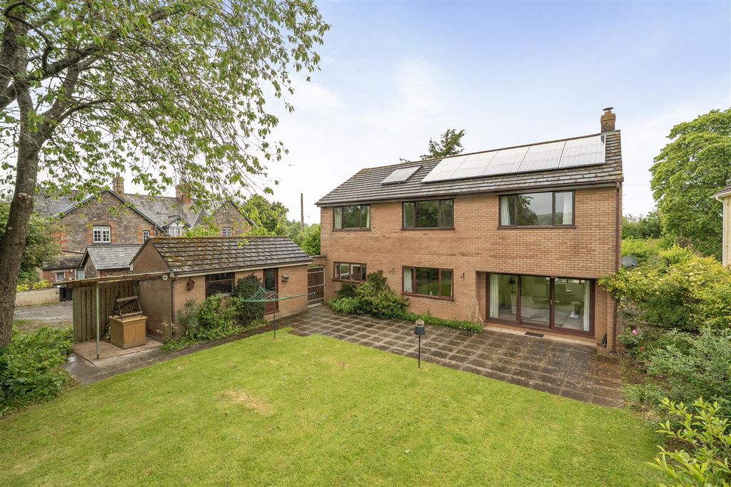 Property photo 1 of 16 1