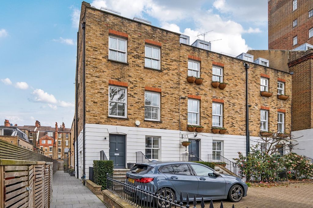 Property photo 3 of 12 Picture No. 02