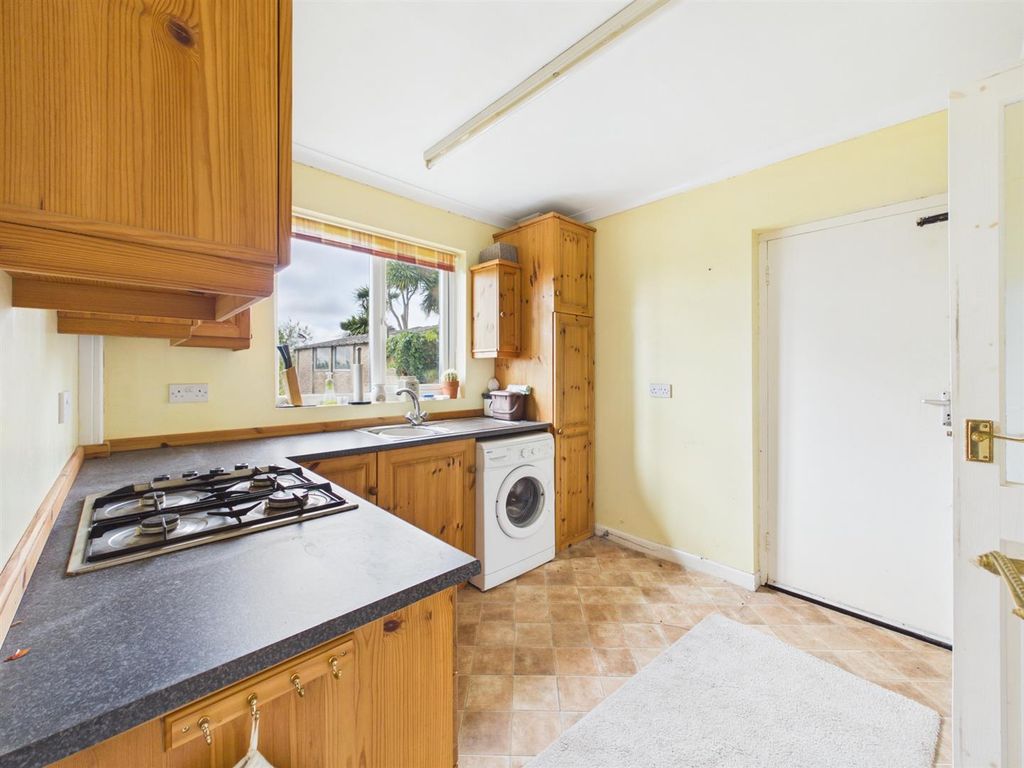 Property photo 2 of 13 Cam04045G0-Pr0112-Still007.Jpg