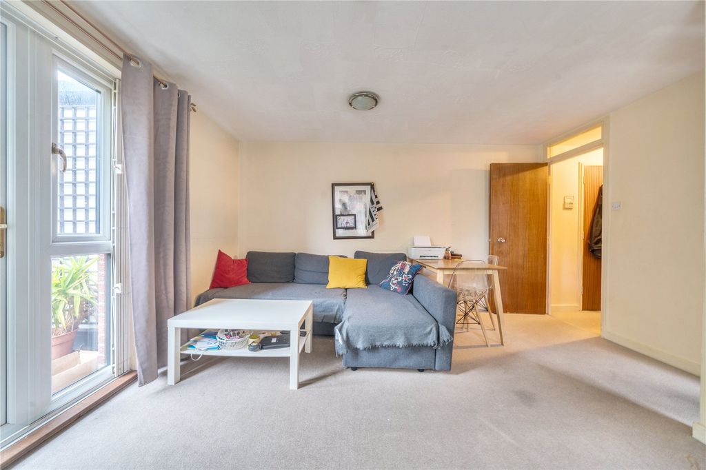 Property photo 3 of 11 Picture No. 07