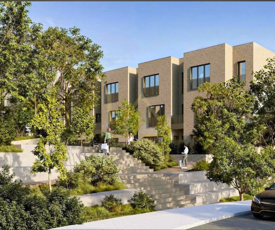 Property photo 2 of 6