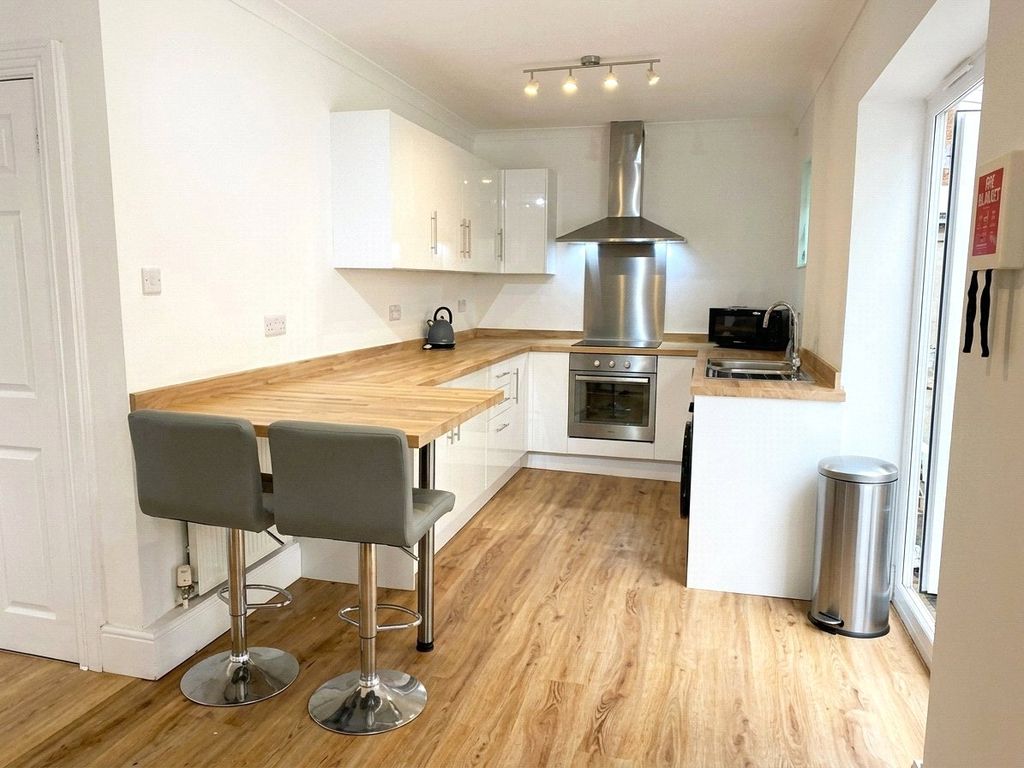 Property photo 1 of 7 Picture No. 25