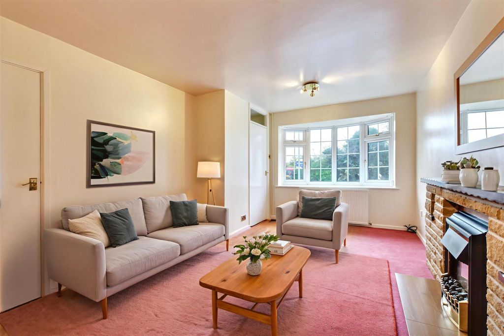 Property photo 3 of 24 Lounge (Vf)2.Jpeg