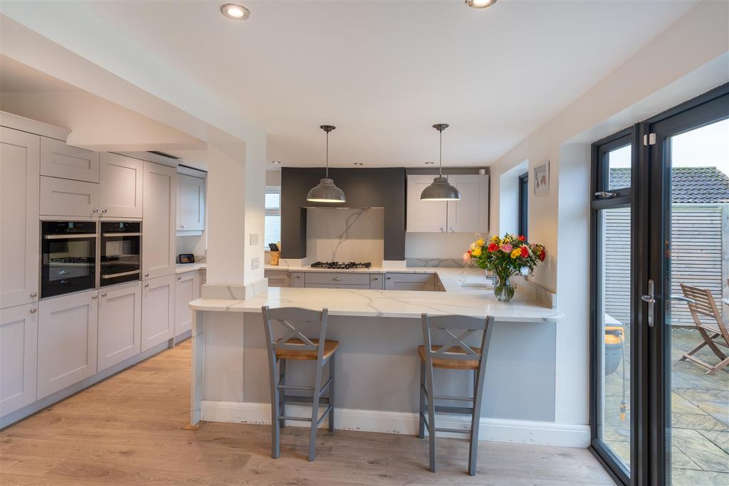 Property photo 3 of 24 _A7R9988-Hdr.Jpg