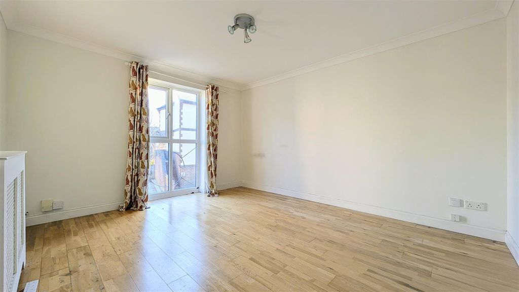 Property photo 3 of 15 Pxl_20260105_142655488~2.Jpg