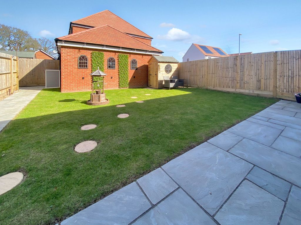 Property photo 2 of 14