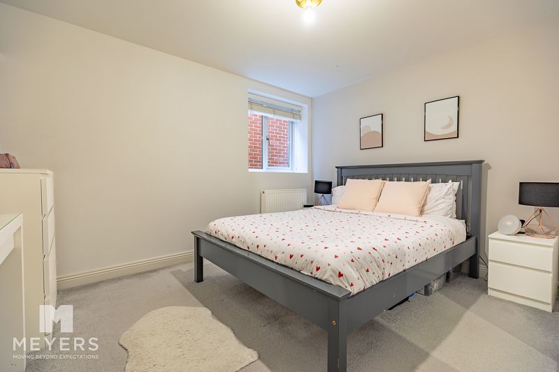 Property photo 3 of 7 Photo 2