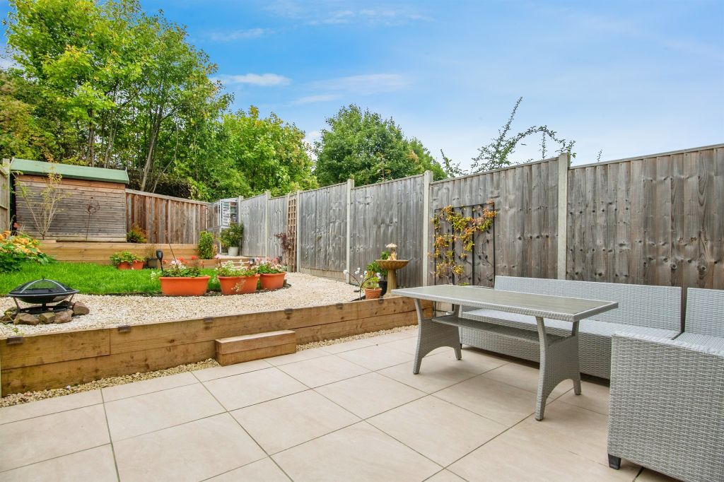 Property photo 2 of 17