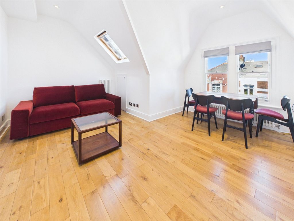 Property photo 1 of 9 Picture No. 01
