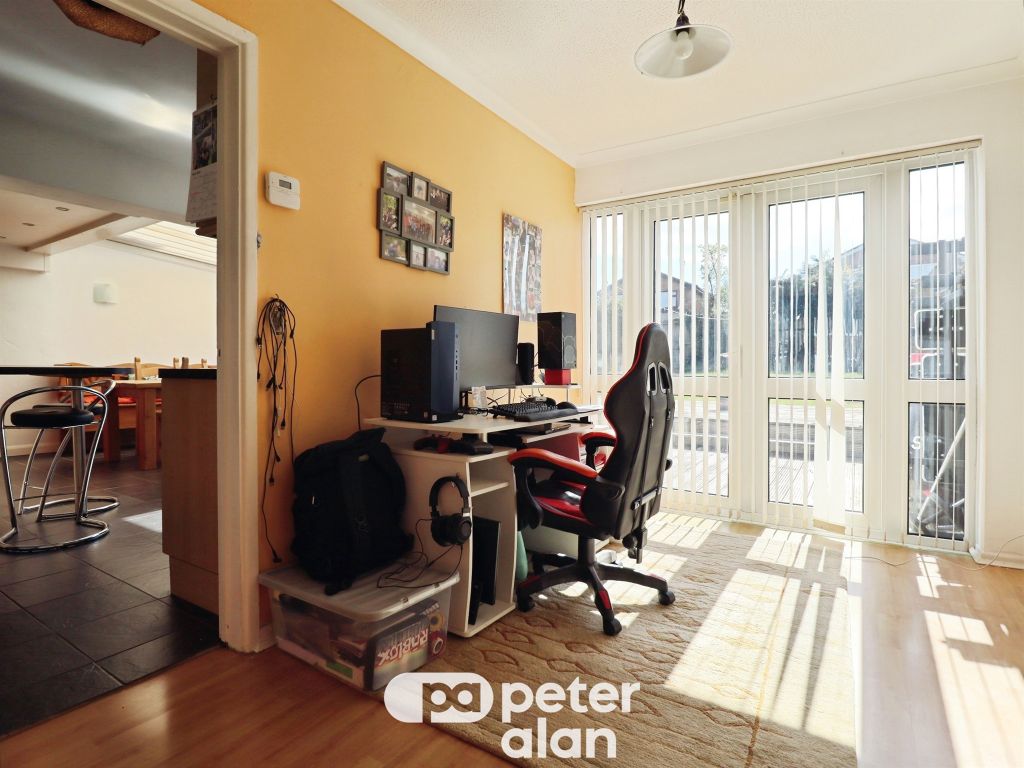 Property photo 2 of 24