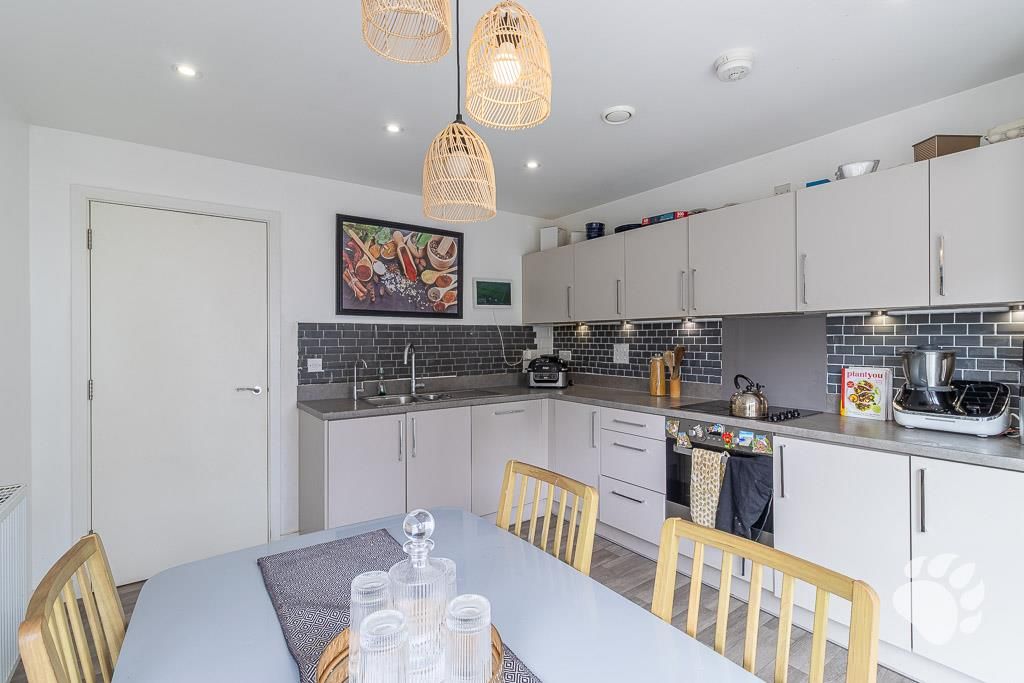 Property photo 3 of 18 Kitchen/Diner