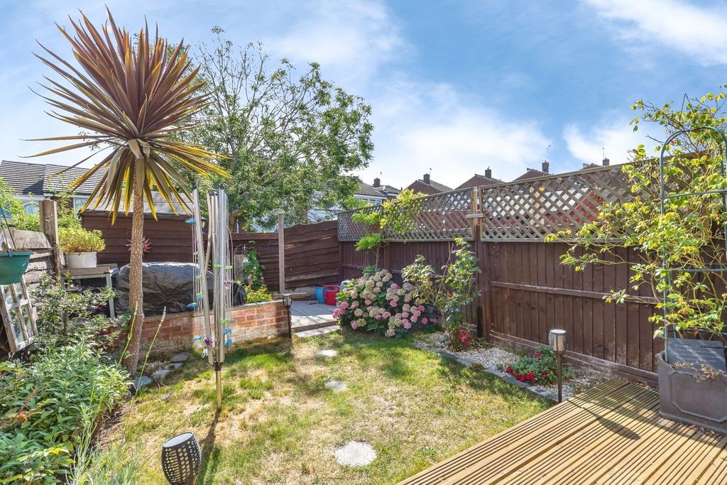 Property photo 2 of 12 Pbox-Img.Jpg