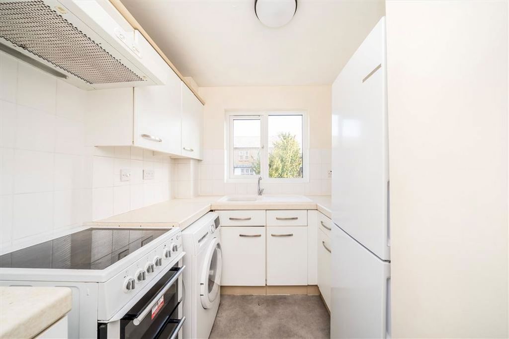 Property photo 3 of 5