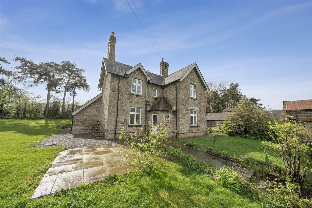 Property photo 3 of 23 1446584-3-69Dfa56872352.Jpg