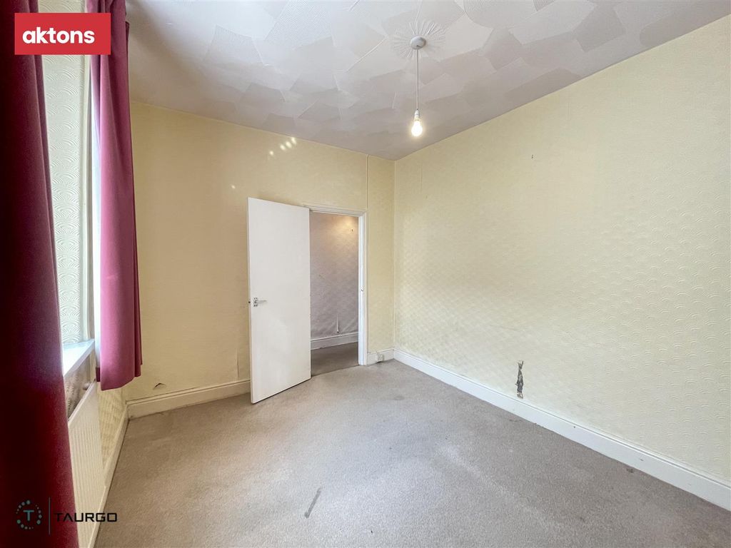 Property photo 3 of 19 Img_5208.Jpg