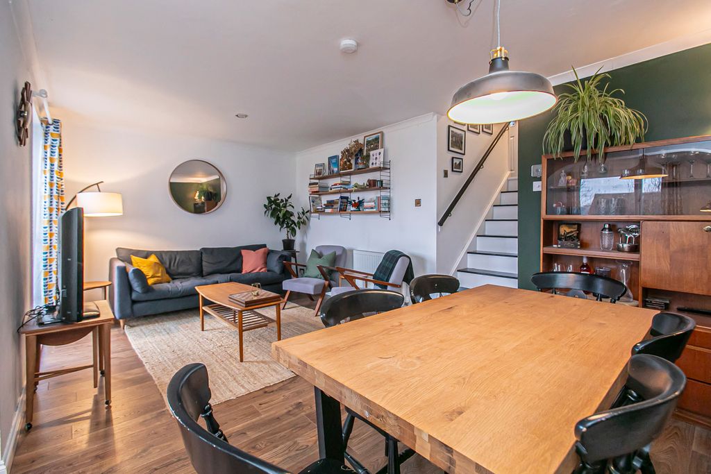 Property photo 3 of 34 Property Image 3