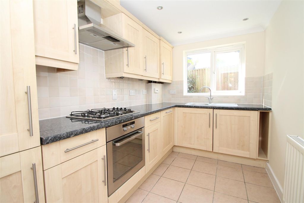 Property photo 3 of 8 Img_0556.Jpg