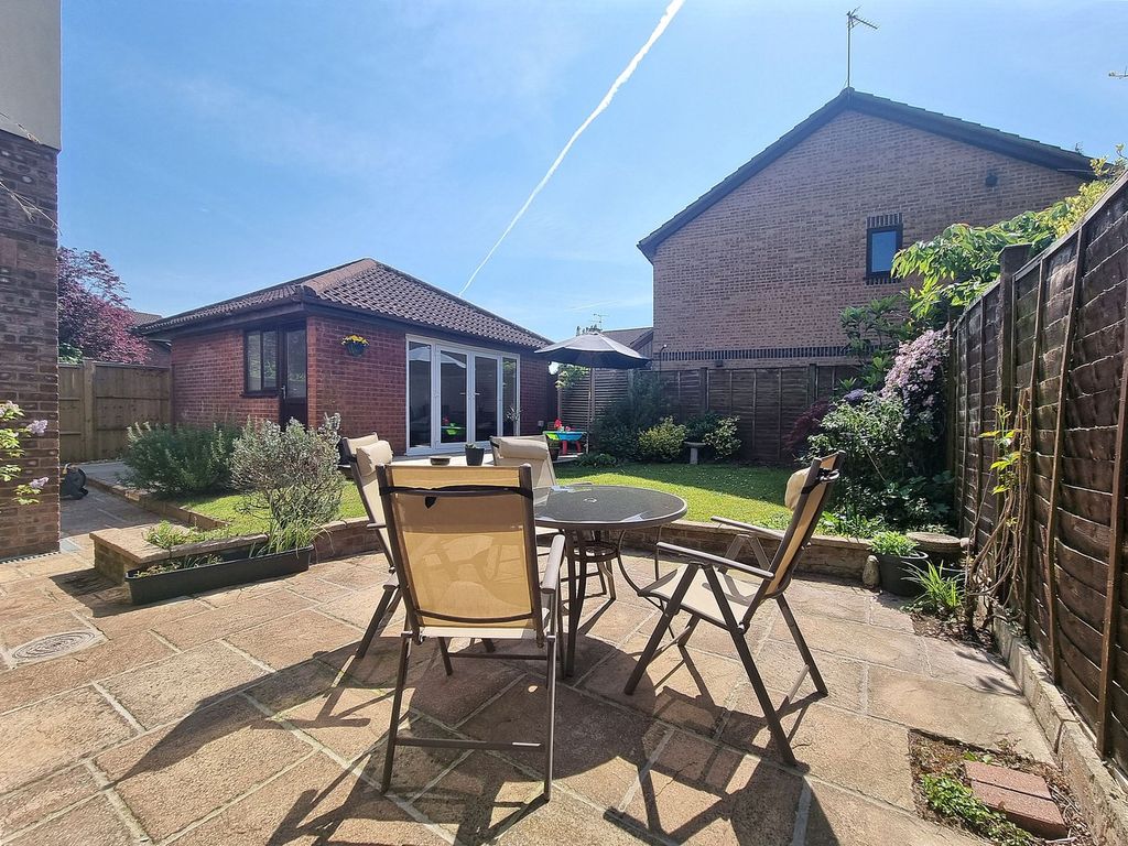 Property photo 2 of 14