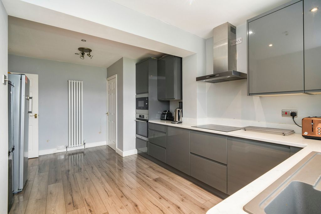 Additional image 13 of 5 bed detached house for saleGleneagles Avenue, Hopwood, Heywood OL10