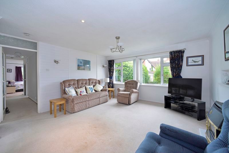 Property photo 3 of 17 Photo 1