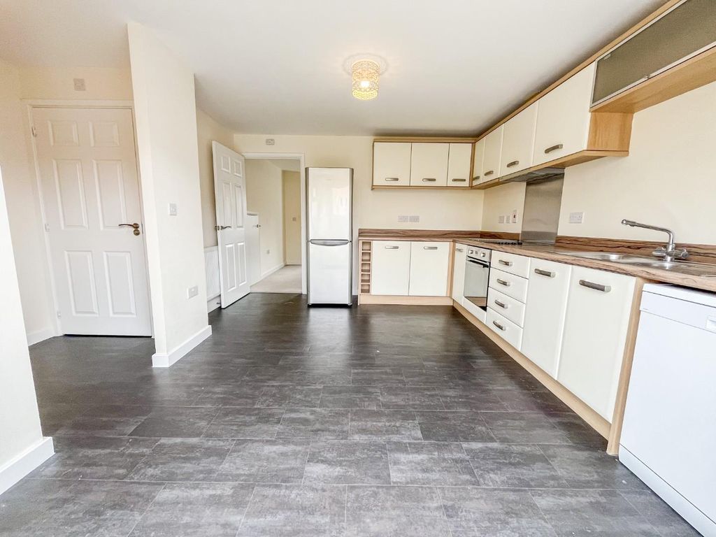Property photo 2 of 16 Tlc_3467188B-Ccbb-4Bdc-951F-901F9B496De8_761A9c9.J
