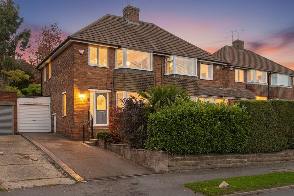 Property photo 1 of 26