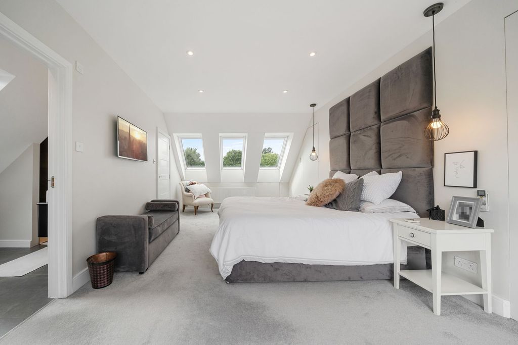 Additional image 18 of 6 bed detached house for saleEdgwarebury Lane, Edgware HA8