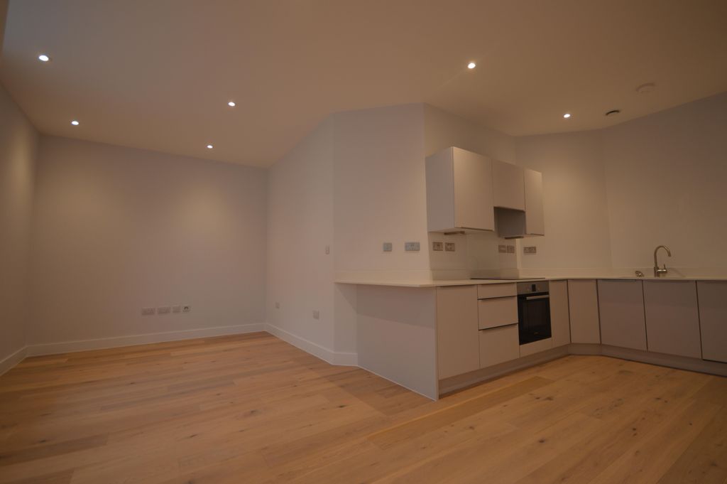 Property photo 3 of 11 Image